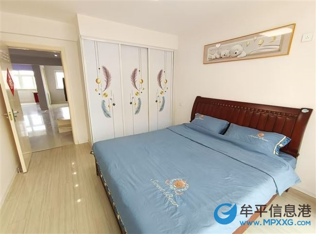 出租东海城公寓750元，家具家电齐全，拎包入住，40平米，配套齐全