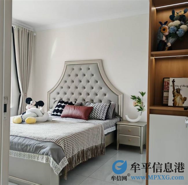 出售龙湖听蓝湾电梯房，精装未住，可贷款可议价
