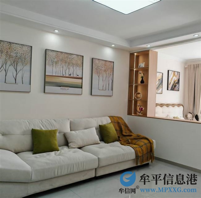 出售龙湖听蓝湾电梯房，精装未住，可贷款可议价